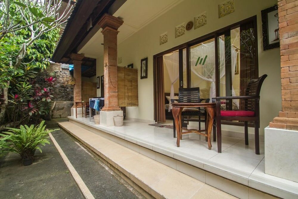 Фото Omah D'Taman Hotel by Eps