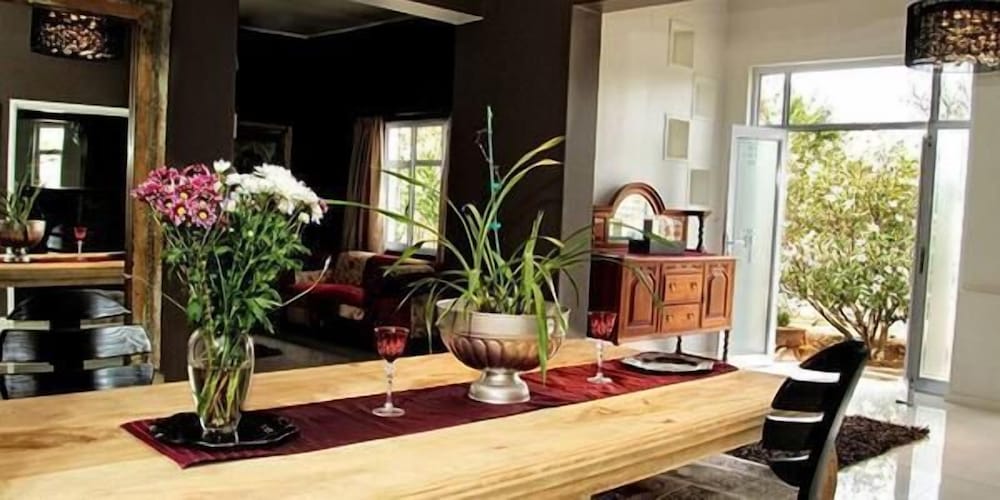 Фото Village Boutique Hotel