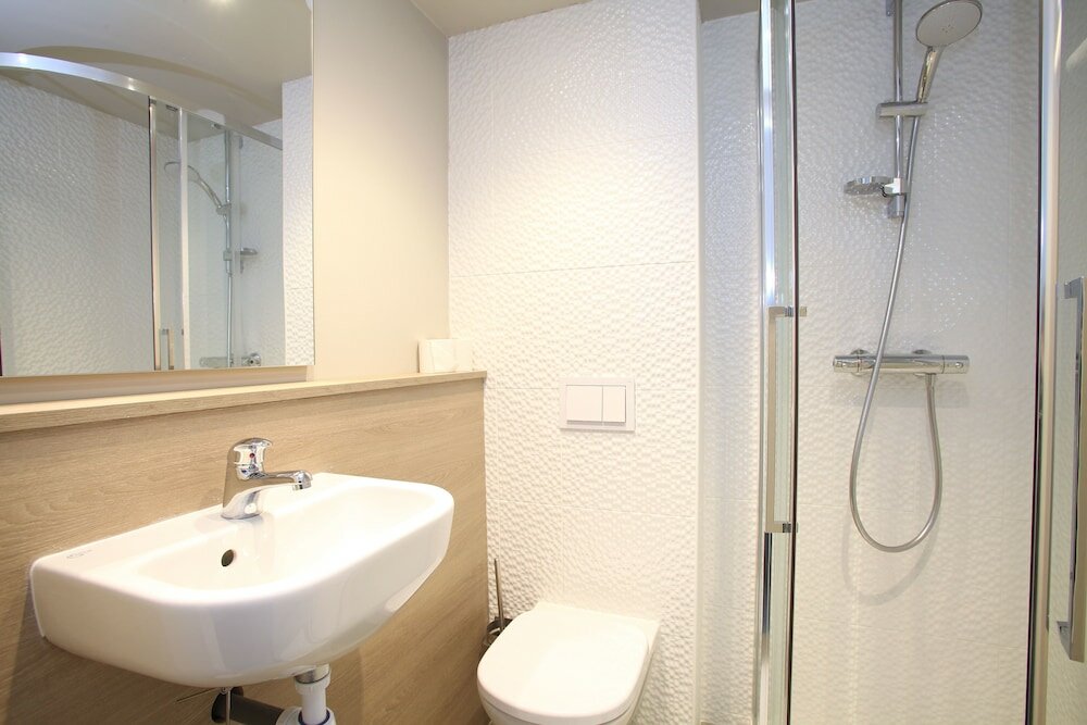 Фото Hôtel Revotel