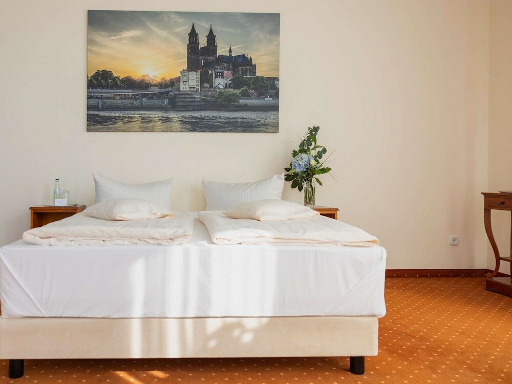 Фото Mercure Hotel Plaza Magdeburg