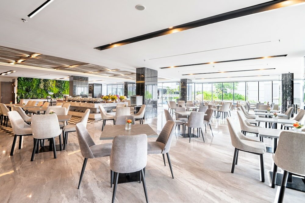 Фото Aston Sorong Hotel & Conference Center