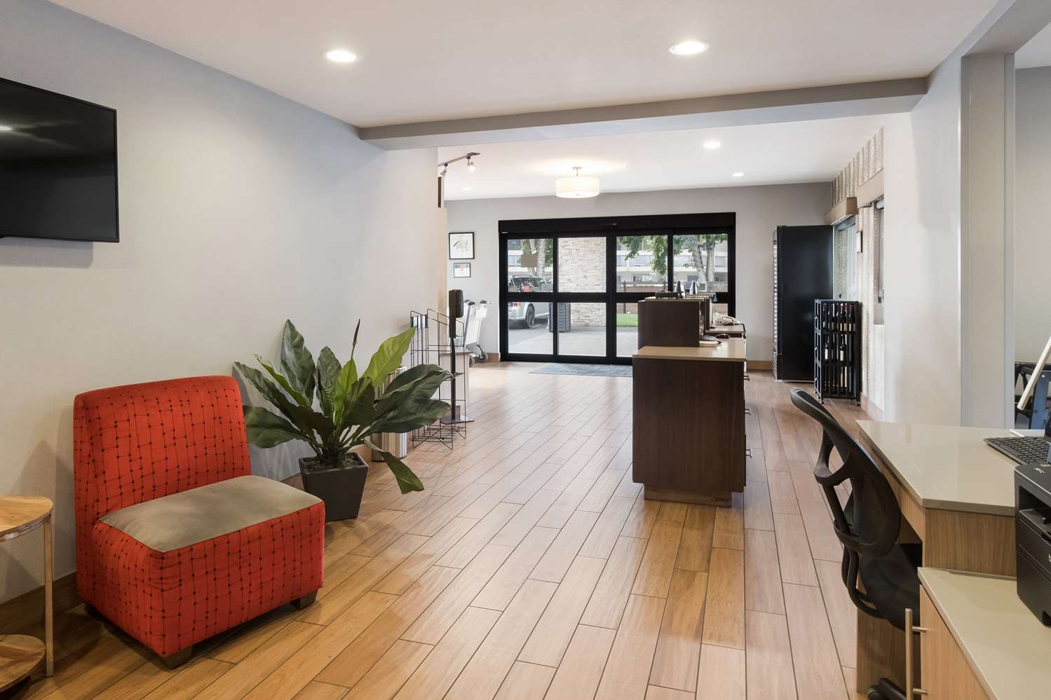 Фото Best Western McMinnville Inn