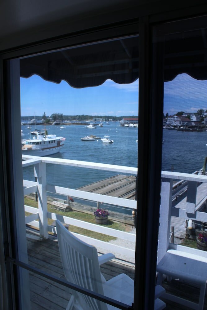 Фото Boothbay Harbor Inn