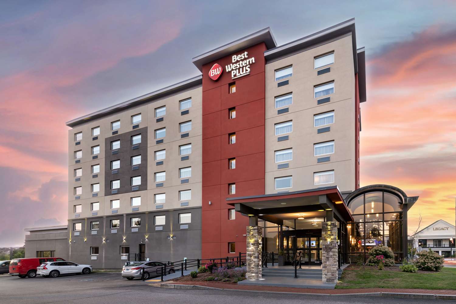 Фото Best Western Plus Landmark Inn