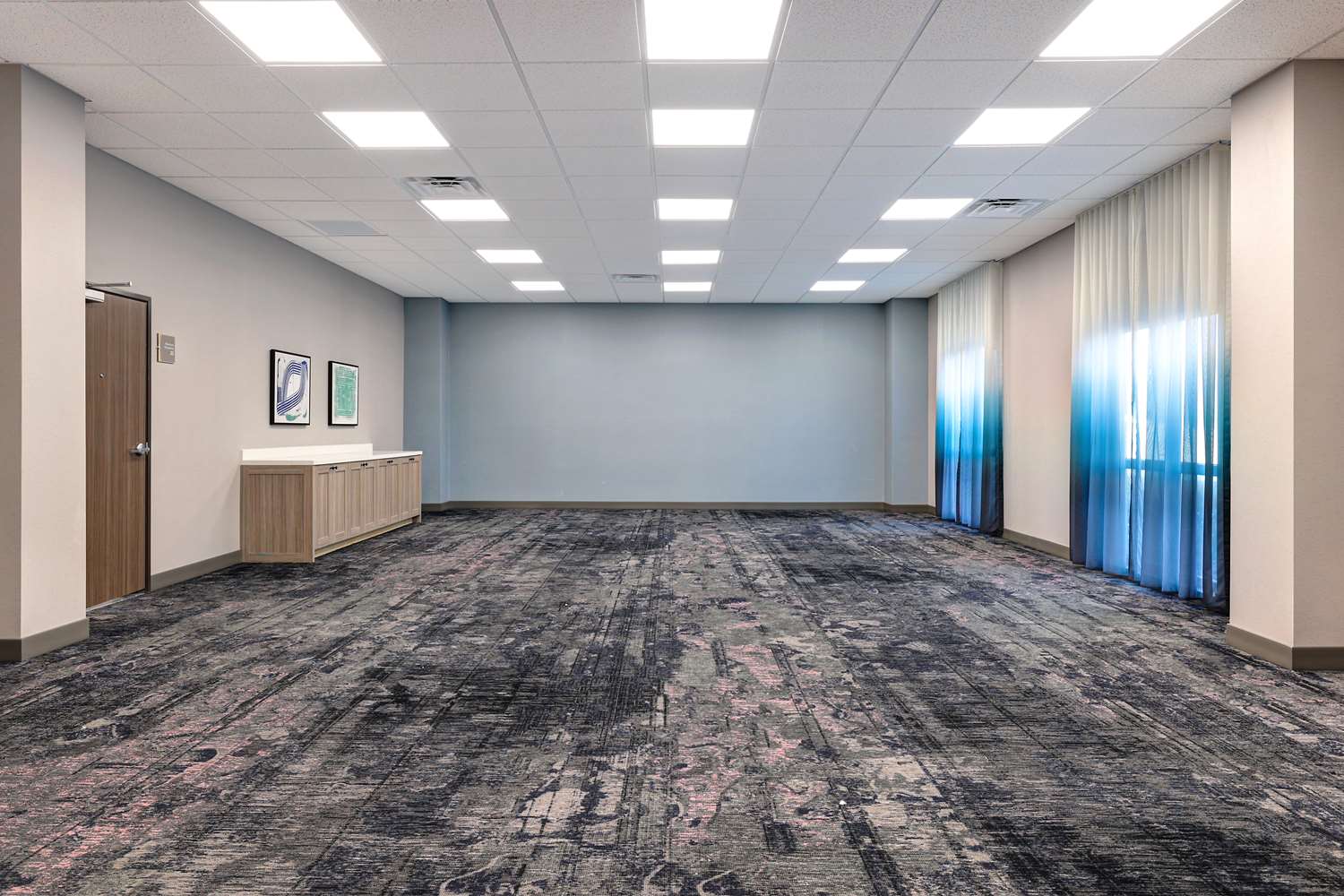 Фото Homewood Suites by Hilton Santa Clarita