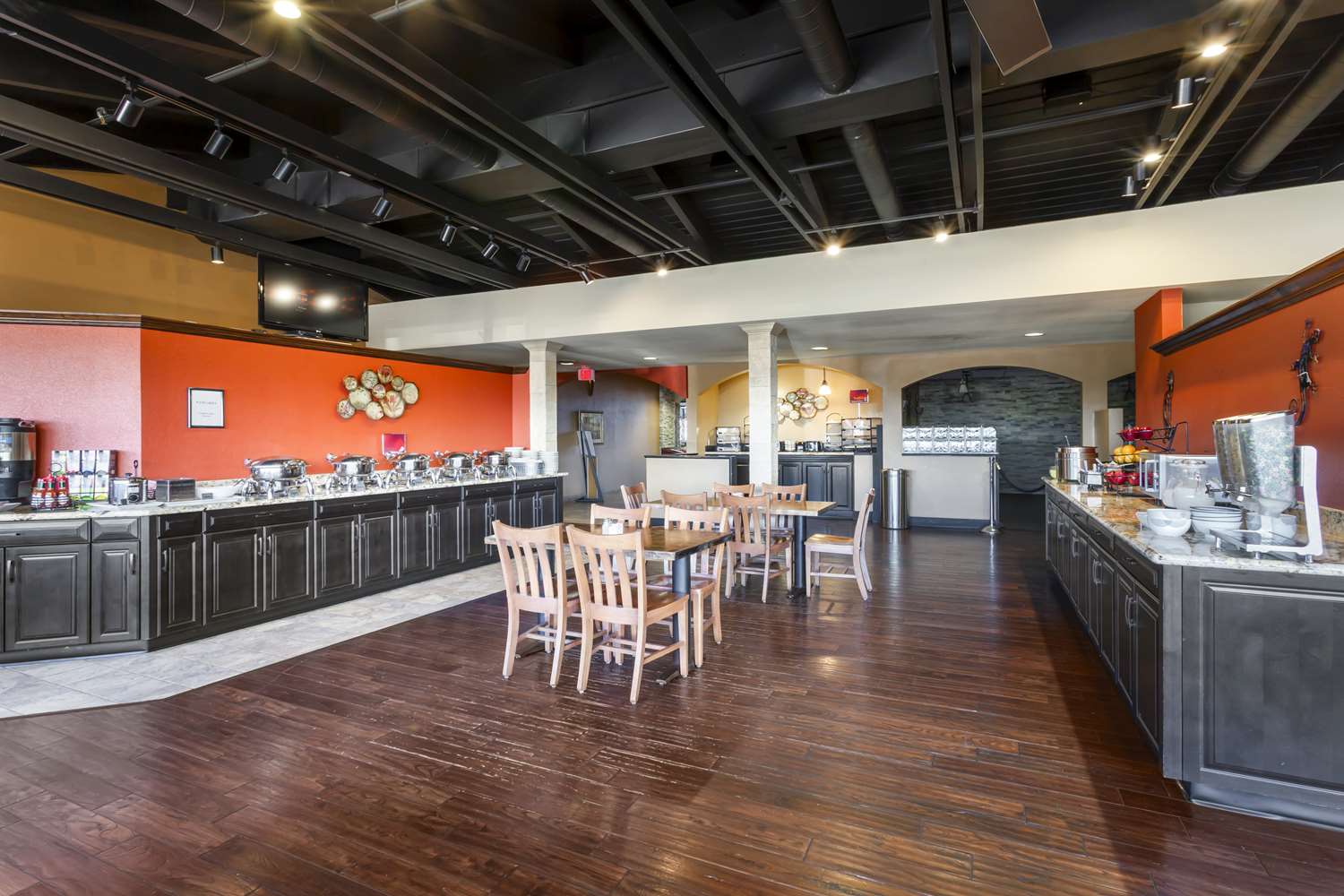 Фото Best Western Plus Raton Hotel