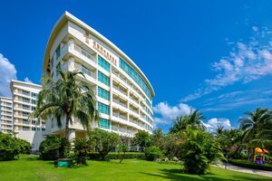 Гостиница Sunshine Resort Intime Sanya