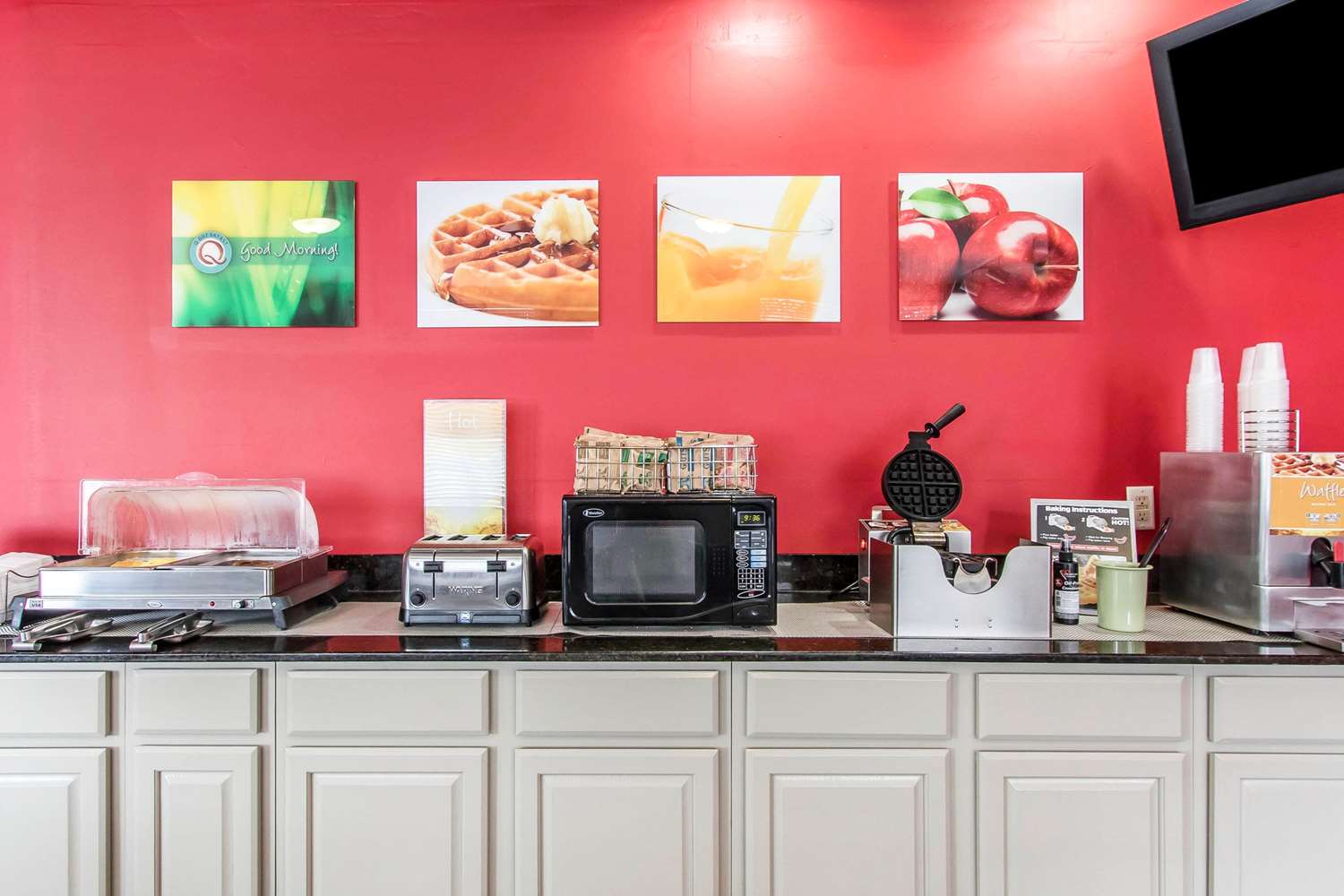 Фото Quality Inn Downtown Historic District