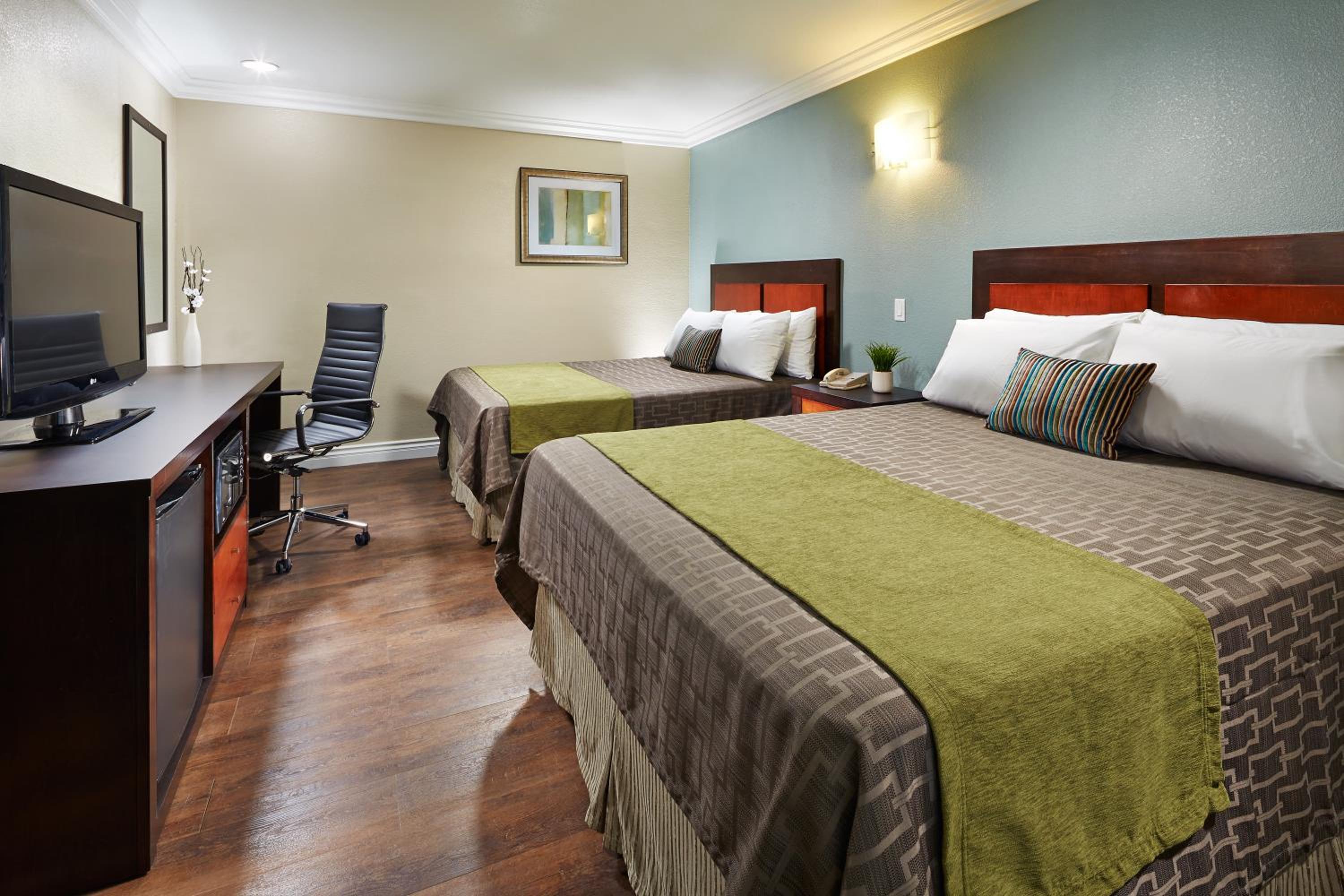 Фото отеля 3