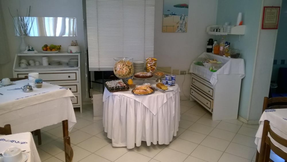 Фото Albergo Maria Gabriella