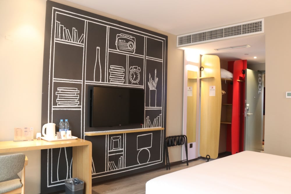 Фото Ibis Chengdu SM Square