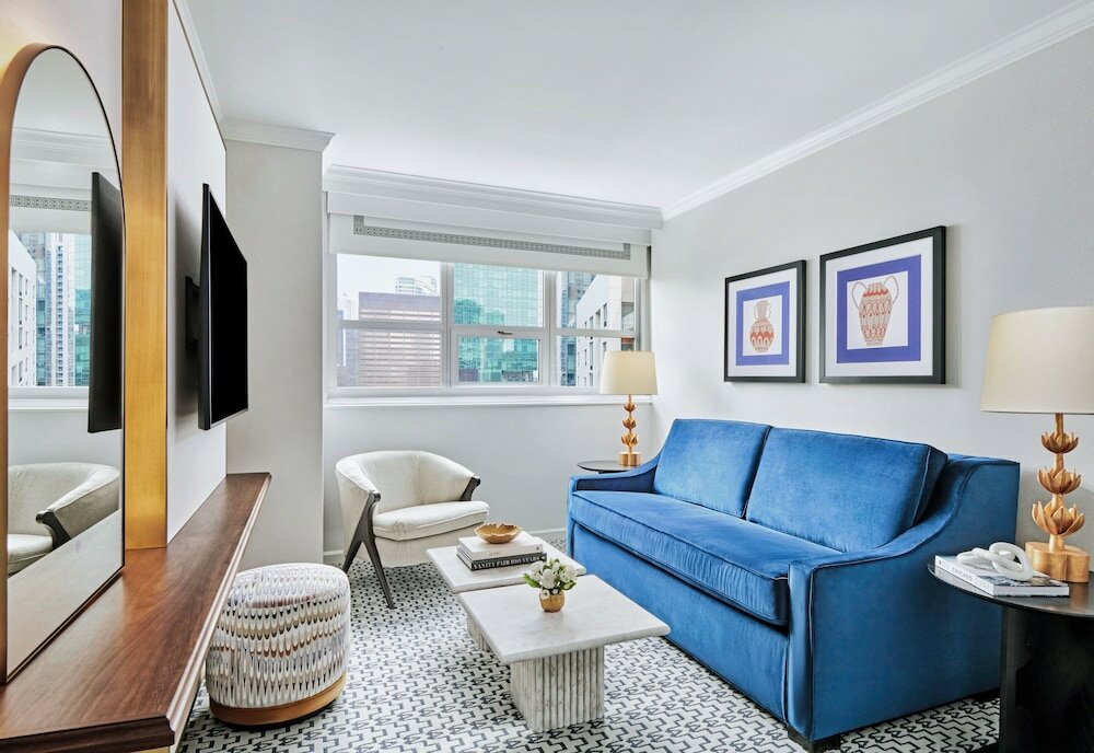 Фото InterContinental Chicago Magnificent Mile, an Ihg Hotel