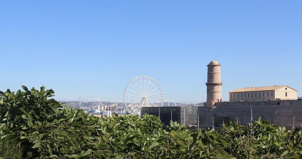 Фото Novotel Marseille Vieux Port