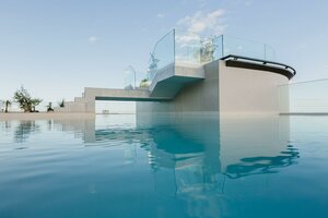 Гостиница Three House Hotel