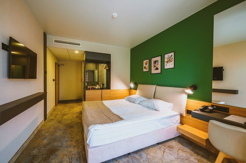 Фото B1 Downtown Hotel