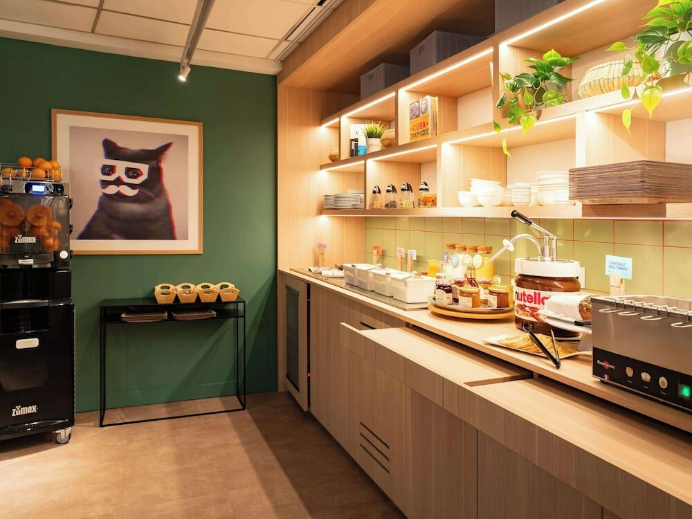 Фото Ibis Styles Bordeaux Centre Gare