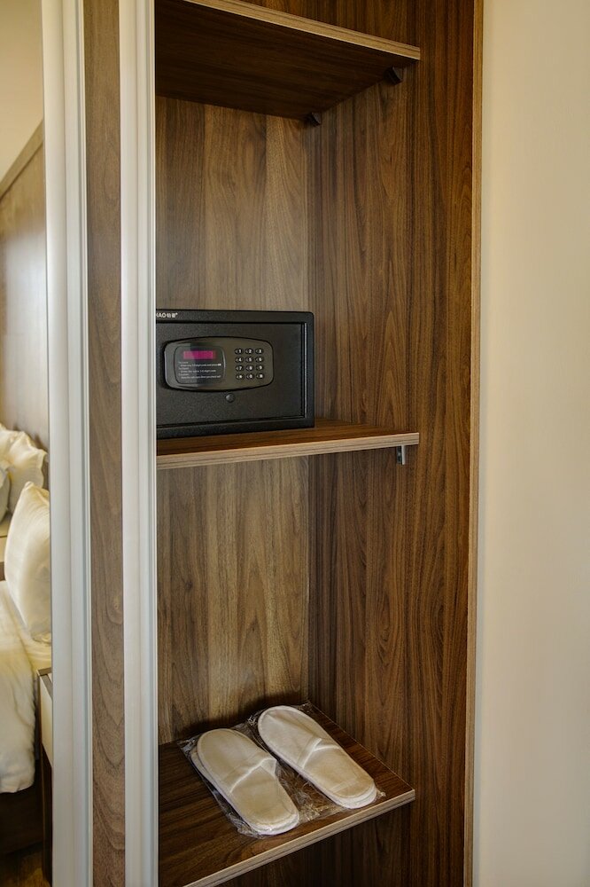 Фото Luciana Hotel by Bratus