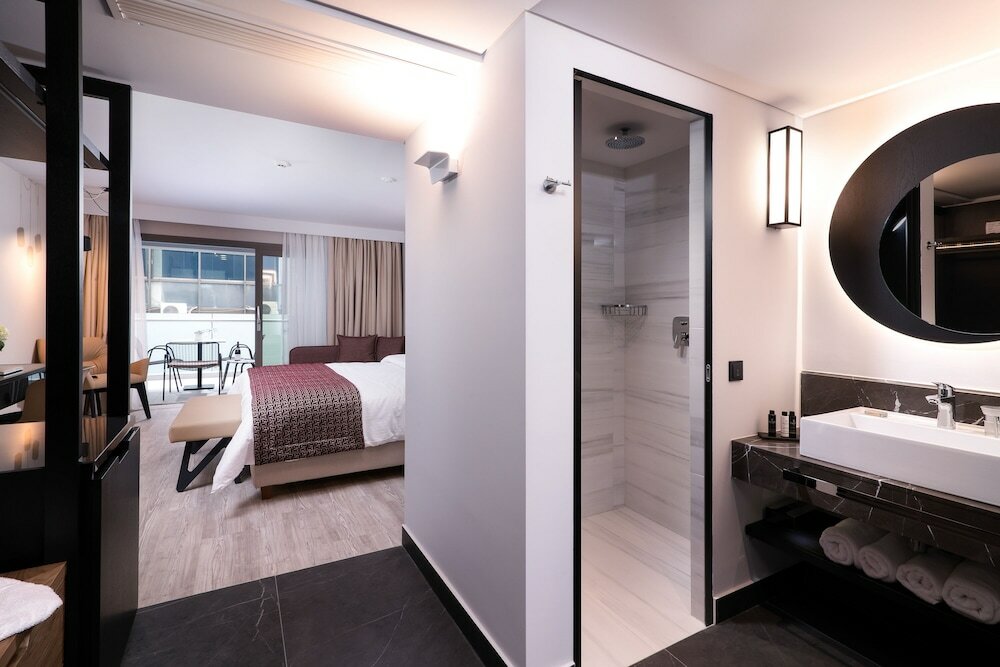 Фото S Hotel Boutique Thessaloniki