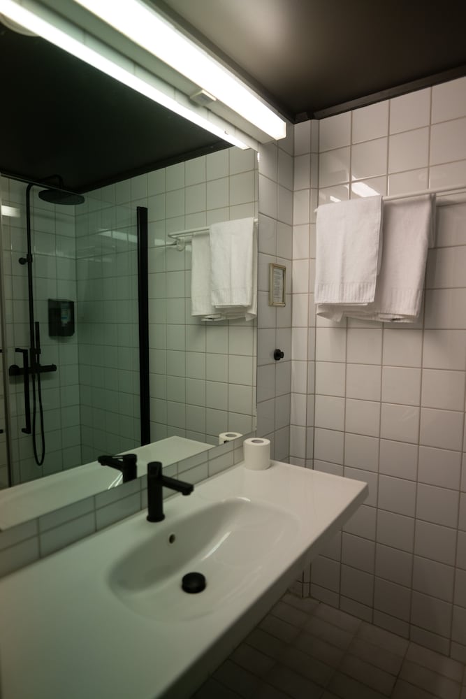 Фото Canyon Hotell