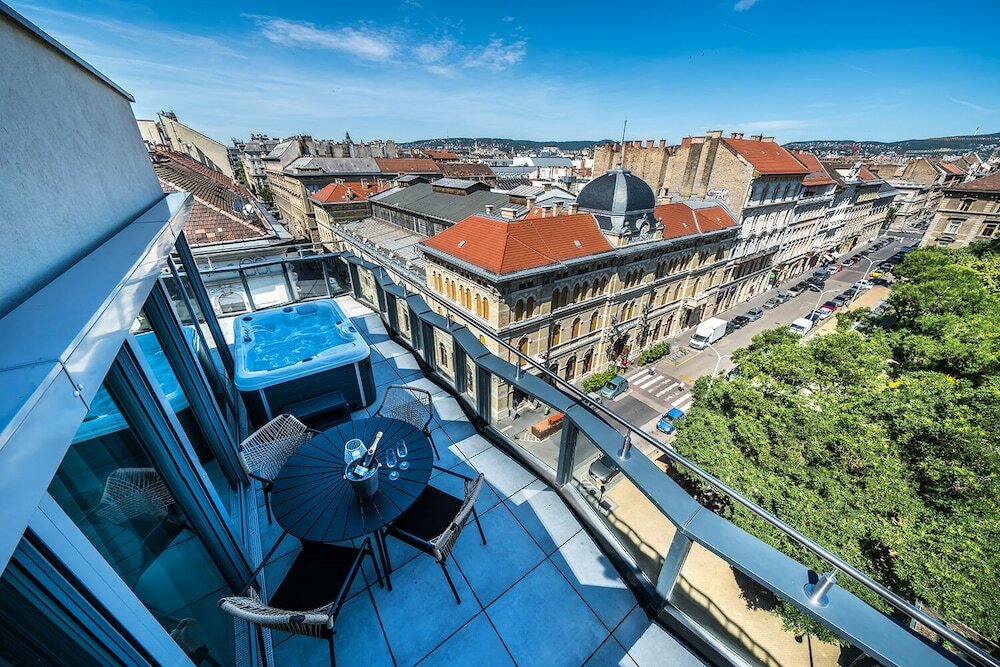 Фото Up Hotel Budapest