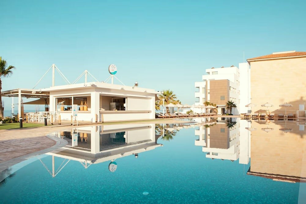 Фото Pierre Anne Beach Hotel