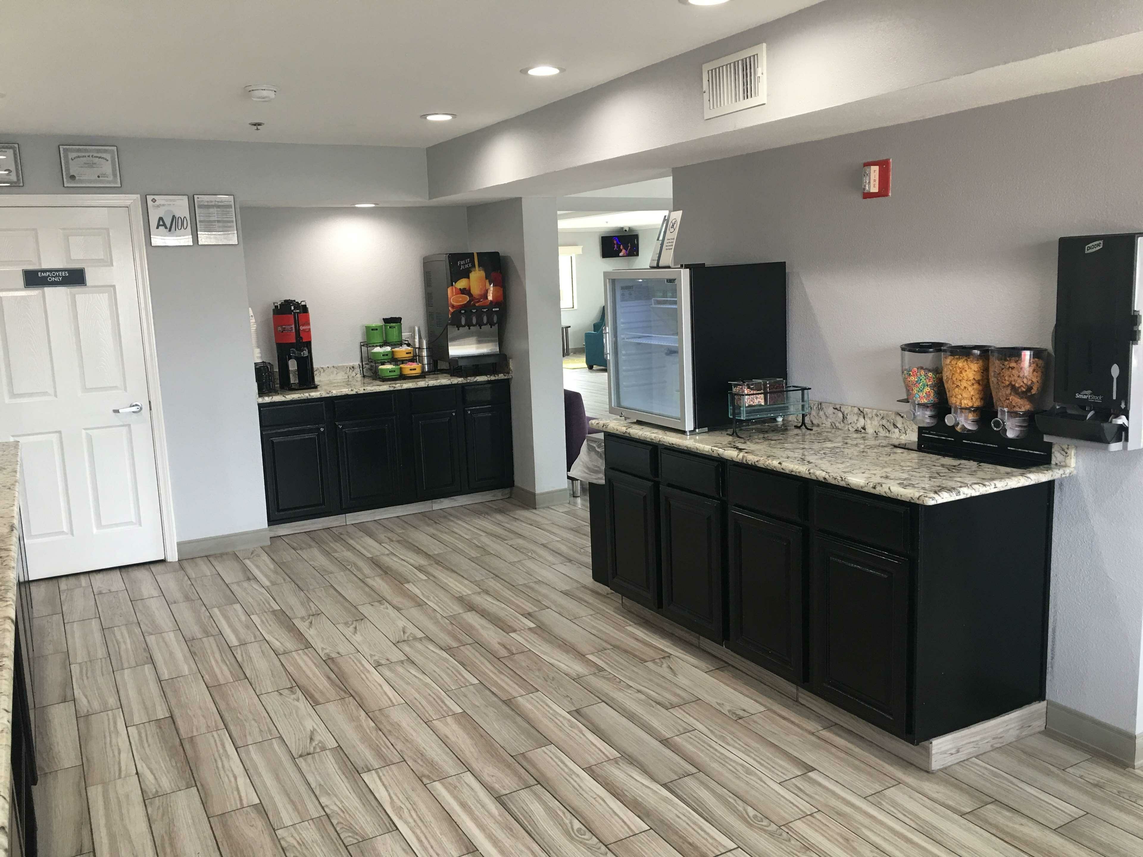 Фото Best Western Garden Inn