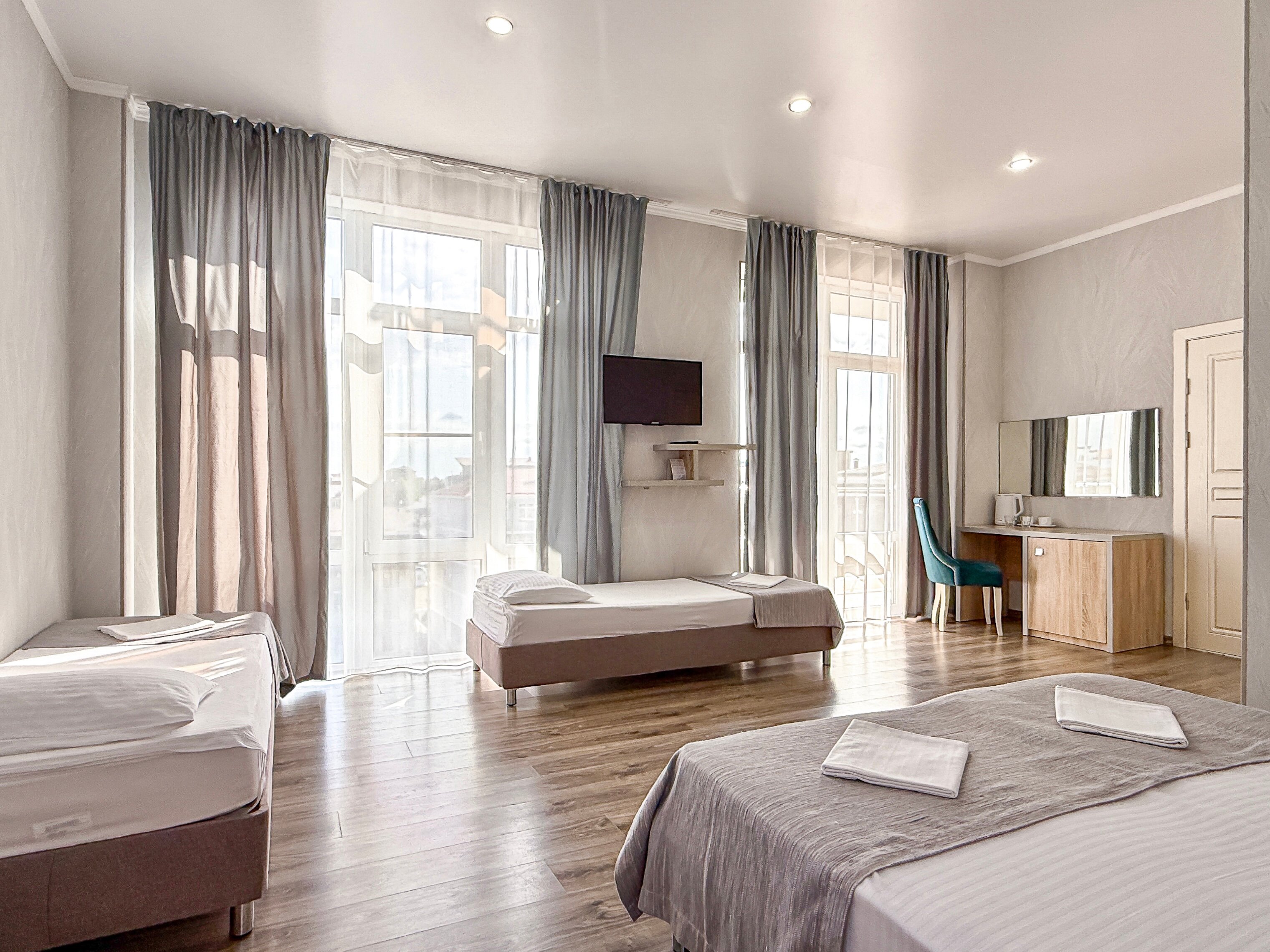 Фото отеля 3