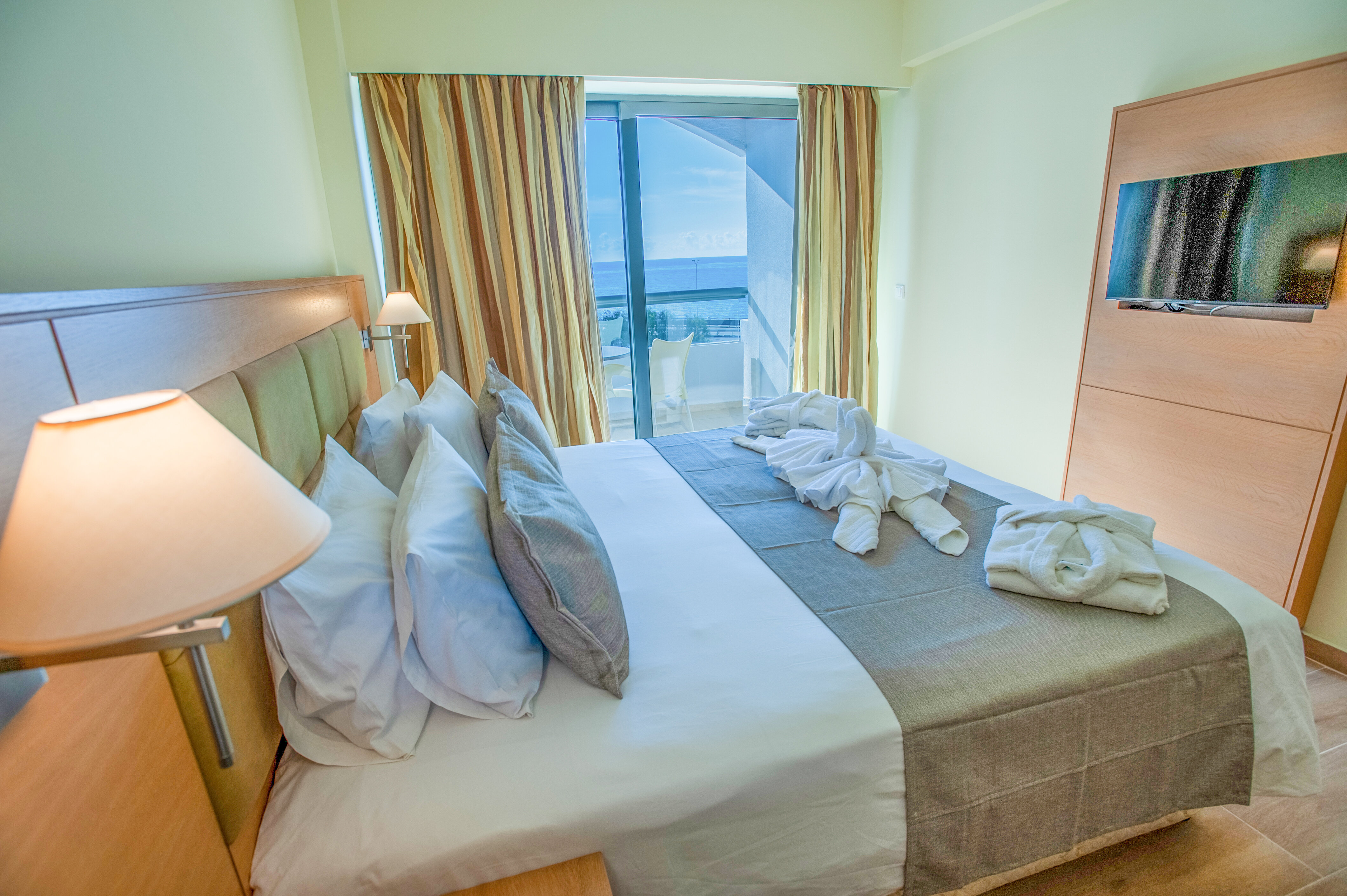 Фото Island Resorts Marisol Hotel