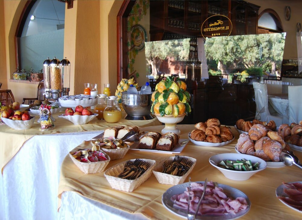 Фото Fattoria Il Borghetto