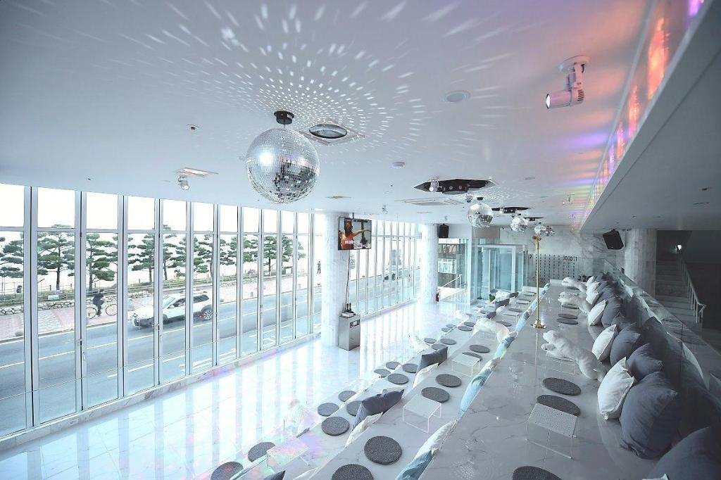 Фото Gwanganli Hotel 1