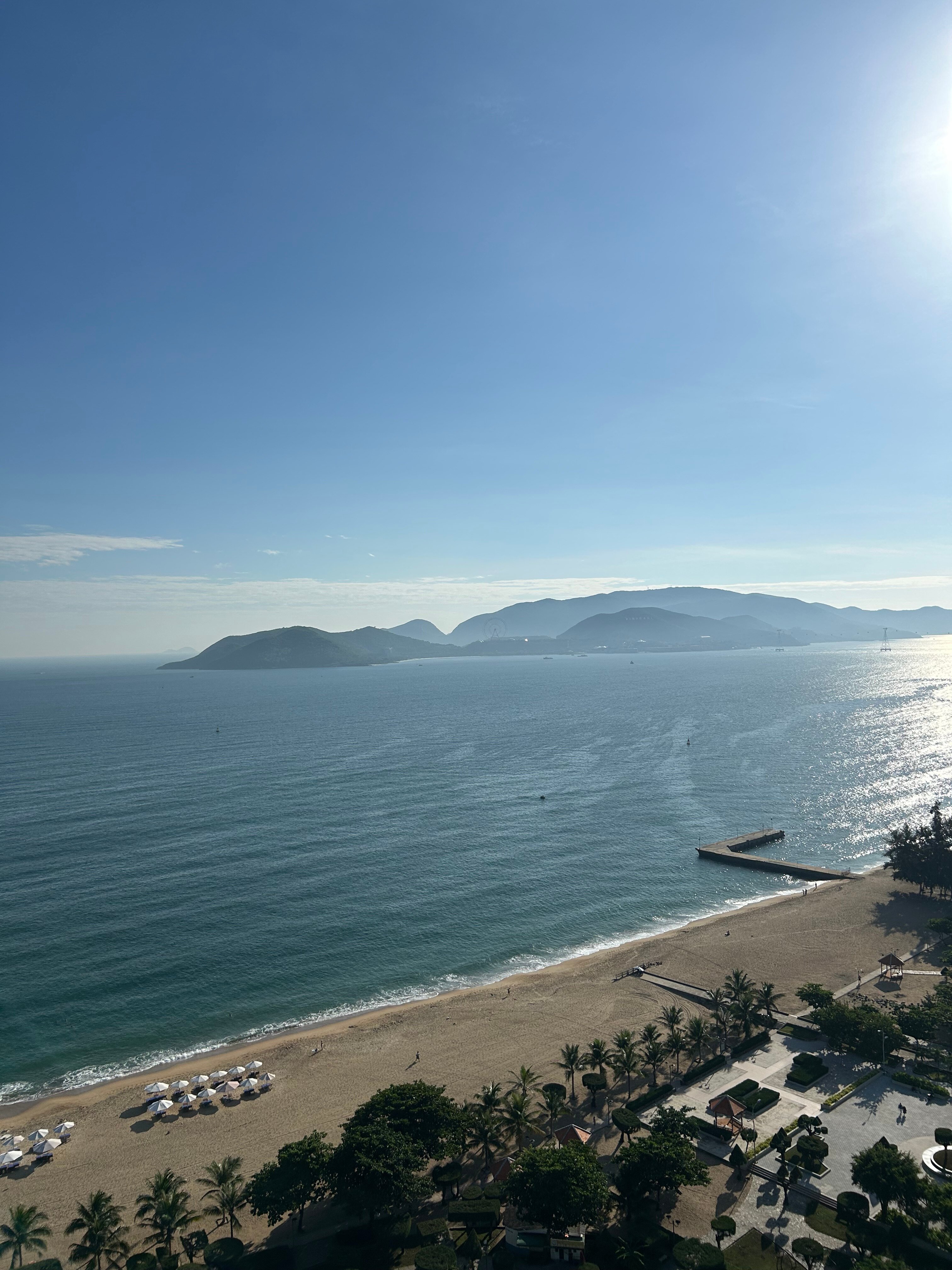 Фото La Vague Hotel