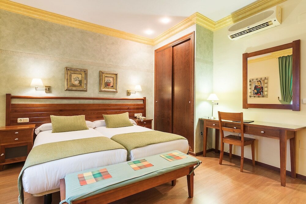 Фото Hotel California