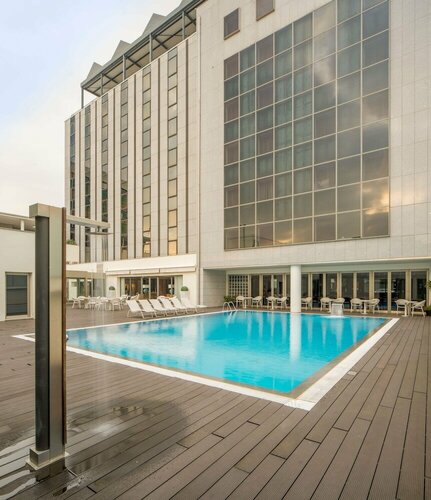 Гостиница Nh Coimbra Dona Inês в Коимбре