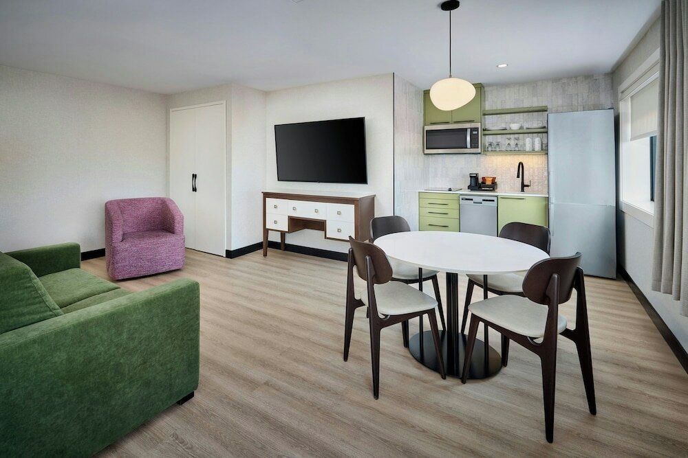 Фото Sheraton Laval Hotel