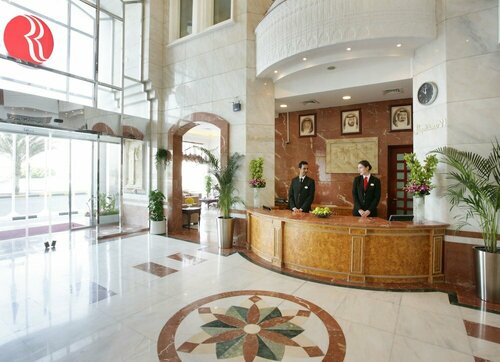 Гостиница Ramada by Wyndham Beach Hotel Ajman в Эмирате Аджман