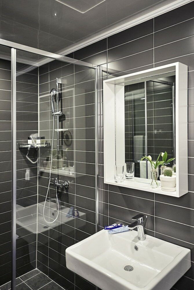 Фото Jongno Makers X Pretty Hotel