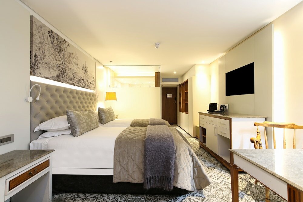 Фото Vineyard Hotel