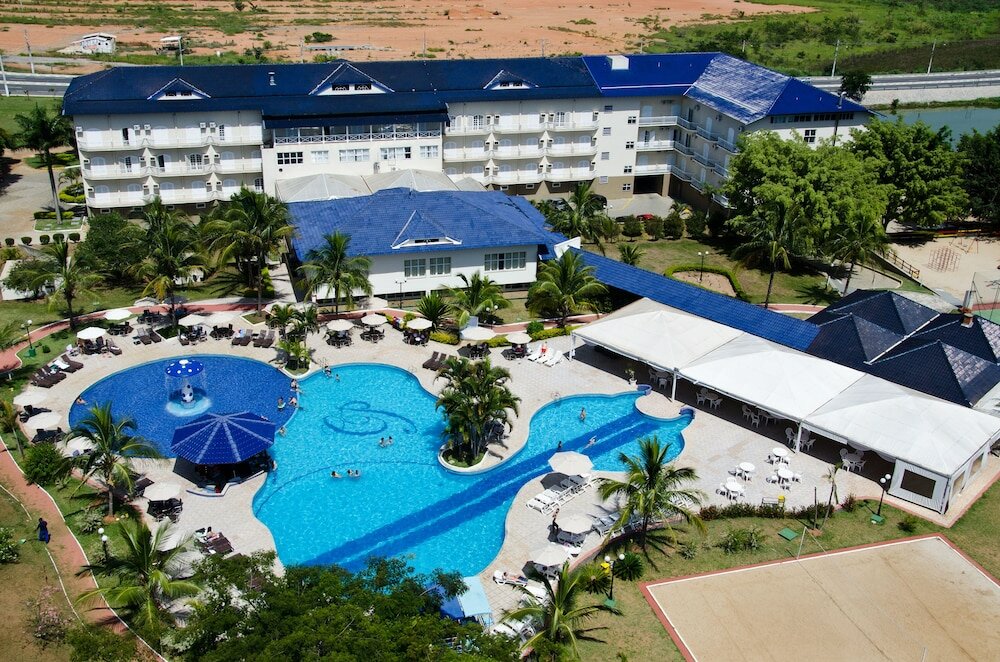 Фото Colonial Plaza Hotel