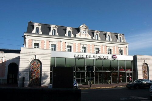 Гостиница Hotel Aitana в Байонне