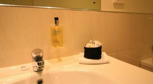 Гостиница Fitzherbert Regency Motor Lodge в Палмерстон-Норт