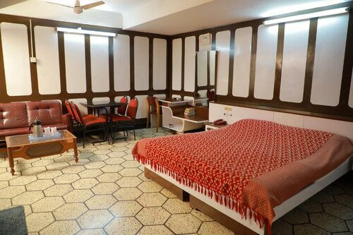 Гостиница Hotel Sri Lakshmi в Коимбатуре