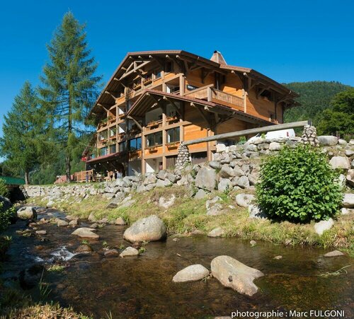 Гостиница Le Couarôge Chalets в Тане-Гебвиллере