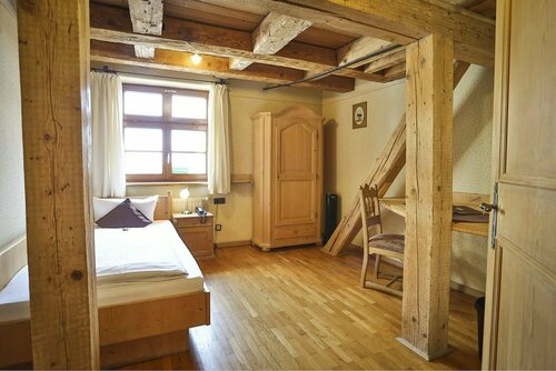 Гостиница Hotel Brauereigasthof Fuchs в Нойзес