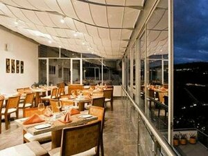 Гостиница Hotel Stubel Suites and Cafe