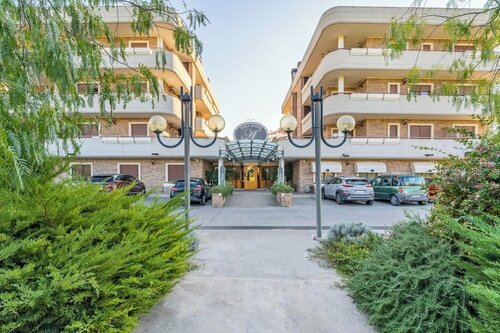 Гостиница Altea Suites Hotel Residence в Помеции