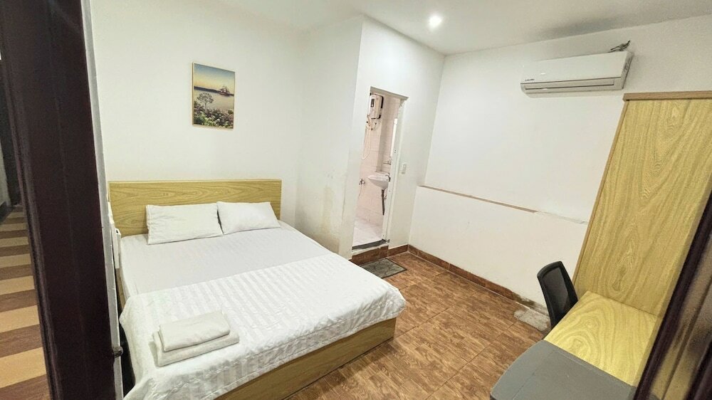 Фото 95 Lam Son Hotel