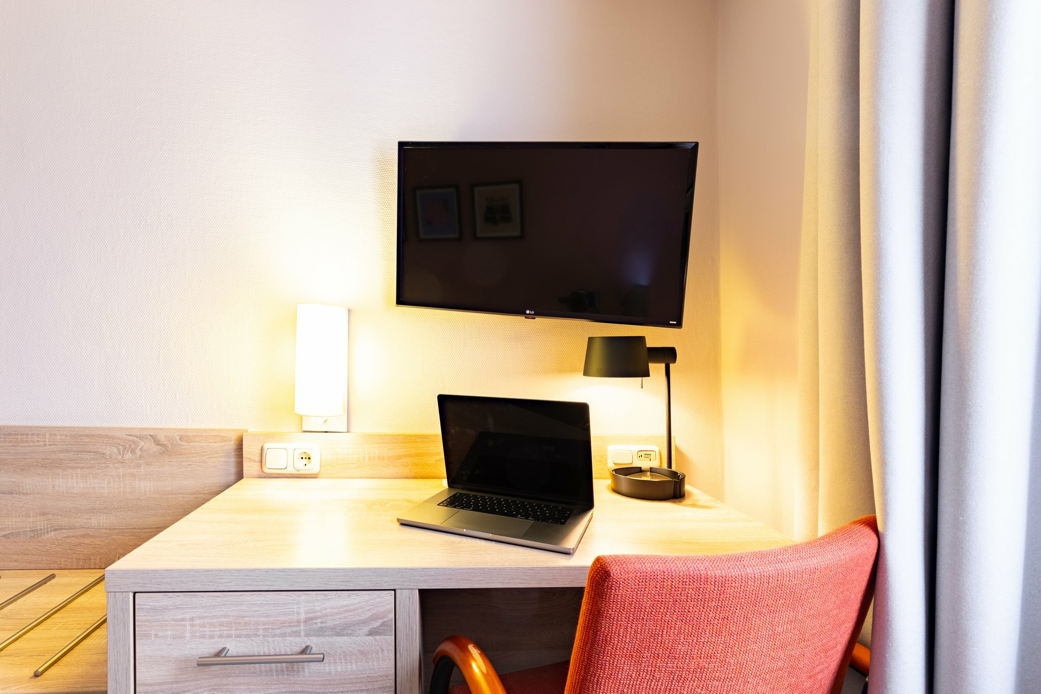 Фото Novum Hotel Garden