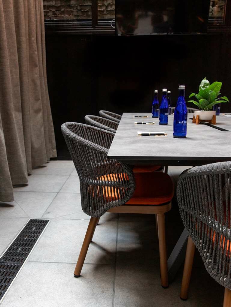 Фото The Draper New York, Tapestry Collection by Hilton