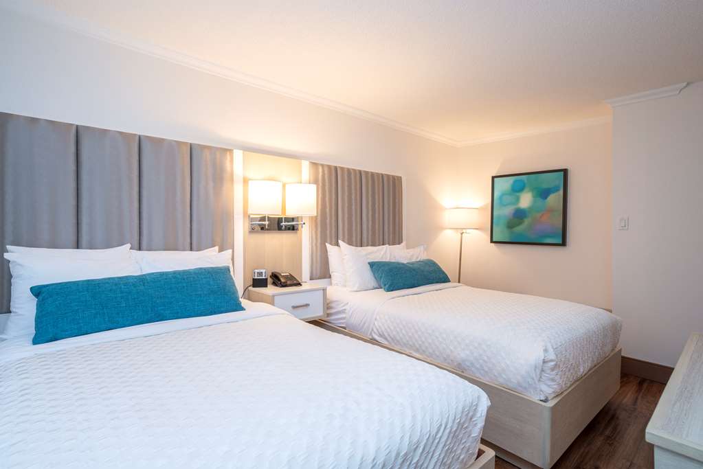 Фото Best Western Plus Dorchester Hotel