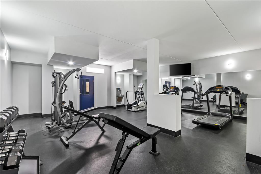 Фото Quality Inn Lexington East/Hamburg Area